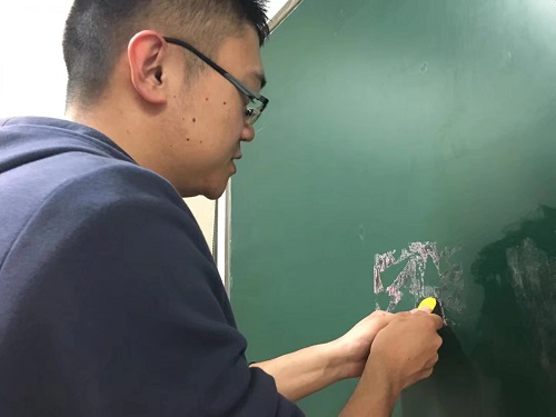 m1521388648170385.jpeg 1521378230997.jpeg
