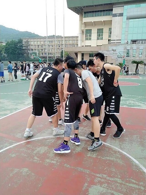 m1526228116330981.jpg 微信图片_20180513195759.jpg